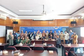 PELATIHAN TATA KELOLA JURNAL ILMIAH