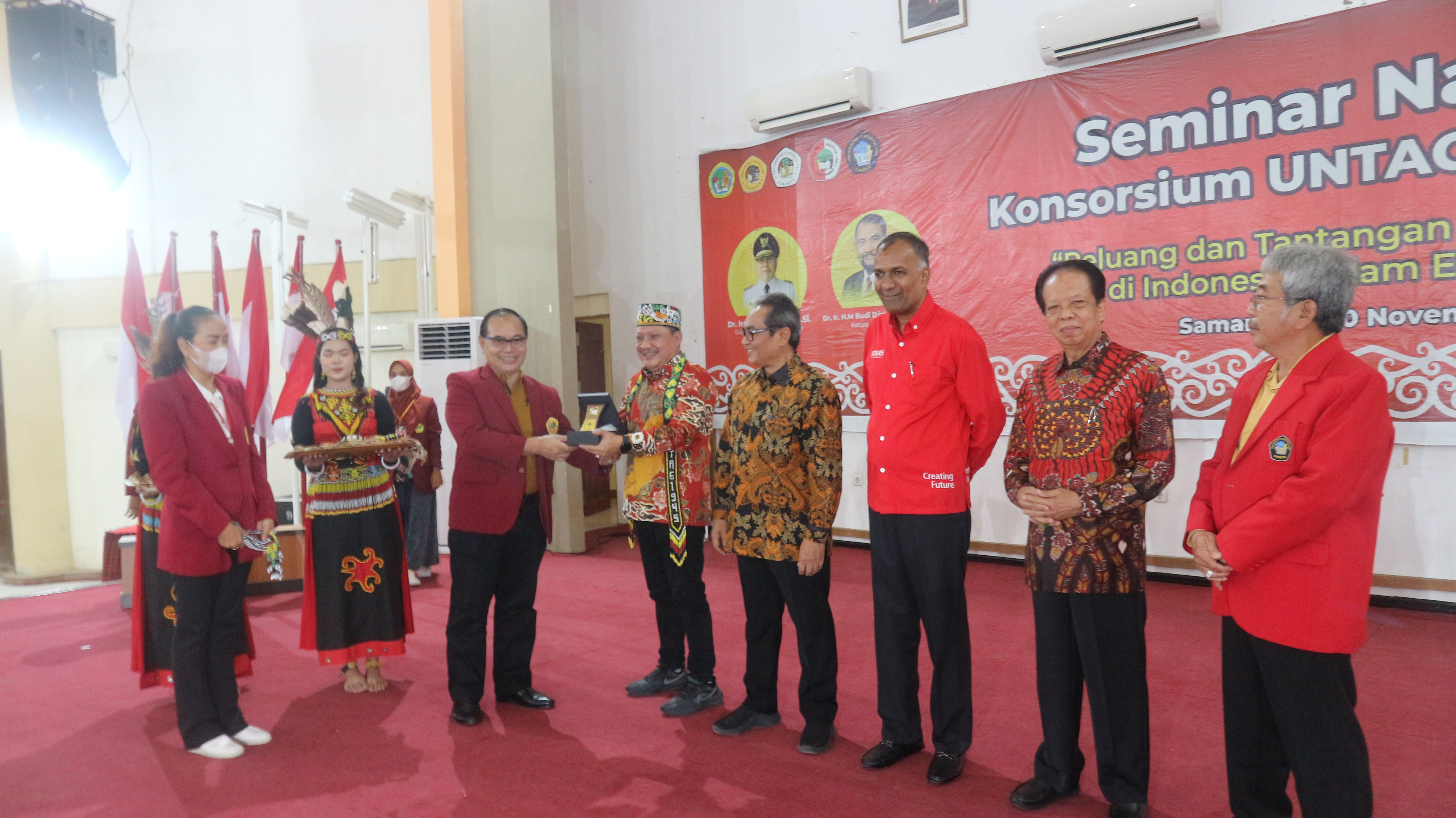 REKTOR
